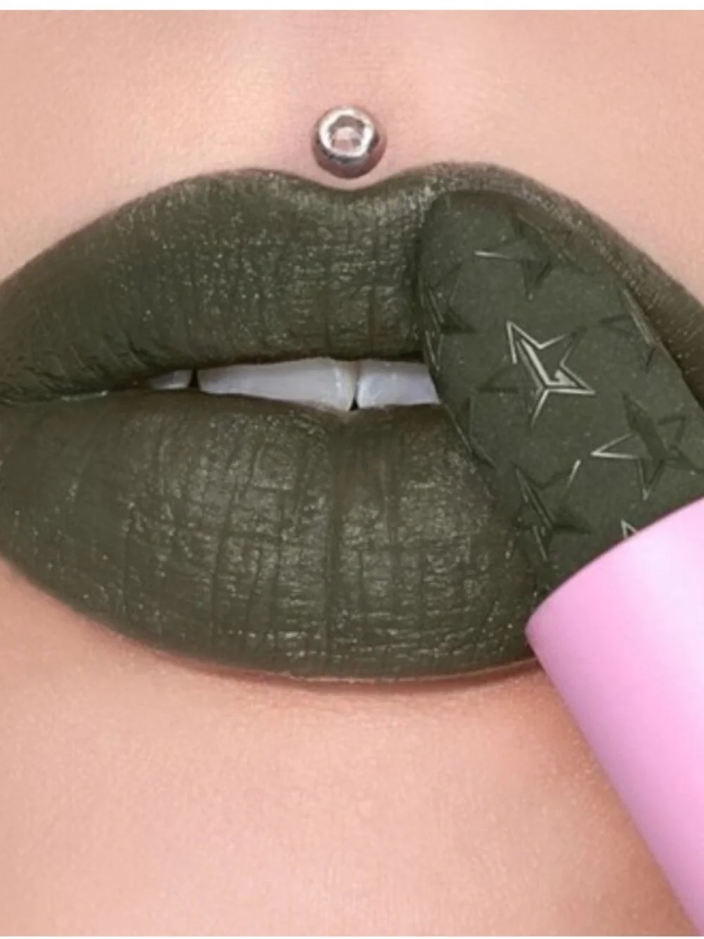 Jeffree Star Shade So Jaded Velvet Trap Lipstick New in Box